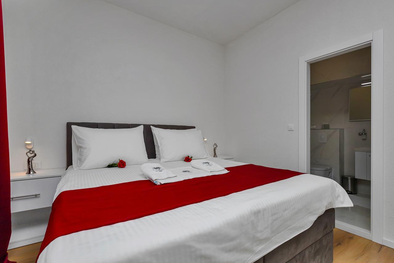 Luxury Rooms Paradise Garden Makarska Exterior photo